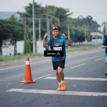 Runner Photo 4384822