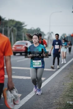 Runner Photo 4384825