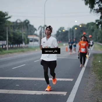 Runner Photo 4384830