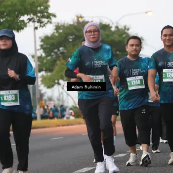 Runner Photo 4384843