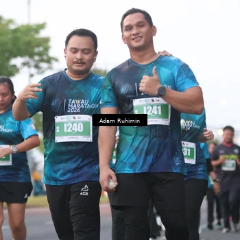 Runner Photo 4384863