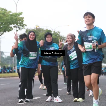 Runner Photo 4384868