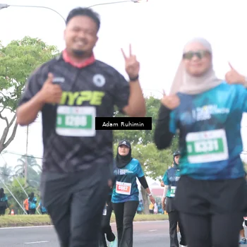 Runner Photo 4384879