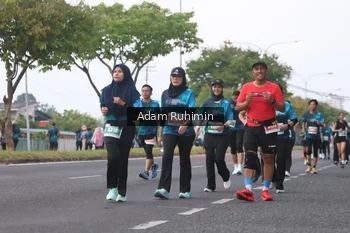 Runner Photo 4384887