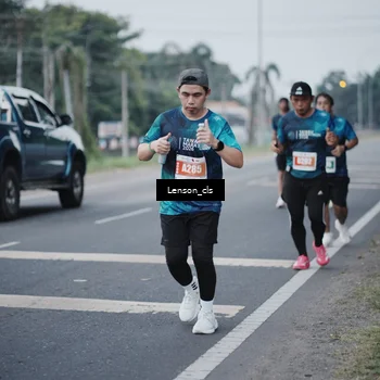 Runner Photo 4384901