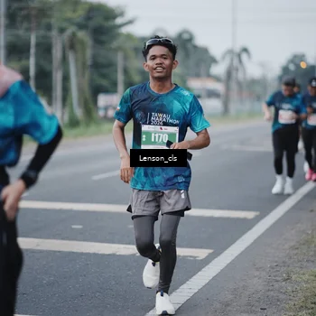 Runner Photo 4384909