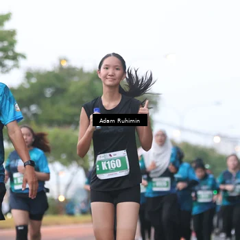 Runner Photo 4384916