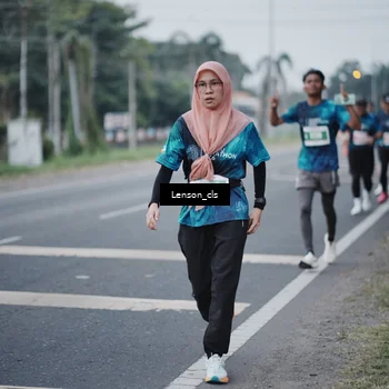 Runner Photo 4384917
