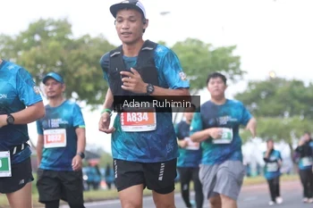 Runner Photo 4384920