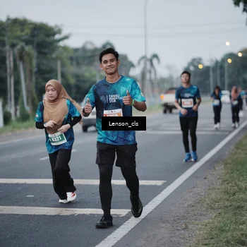 Runner Photo 4384936