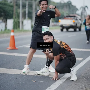 Runner Photo 4384939