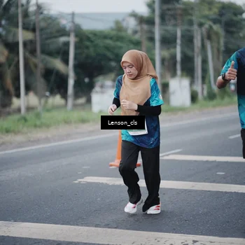 Runner Photo 4384950