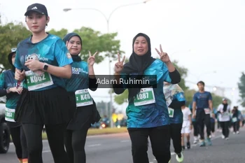 Runner Photo 4384958