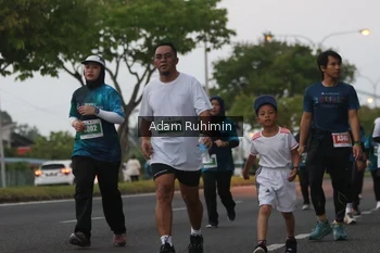 Runner Photo 4384964