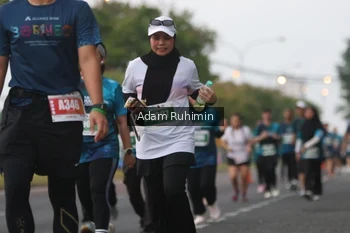 Runner Photo 4384967