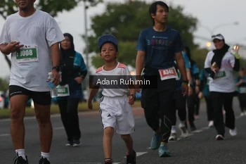 Runner Photo 4384968