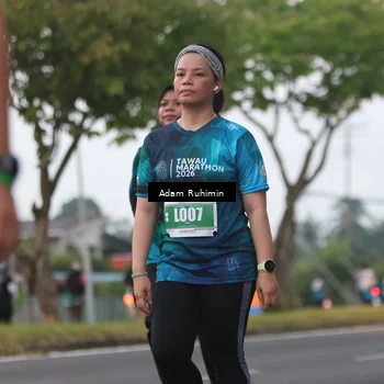 Runner Photo 4384975