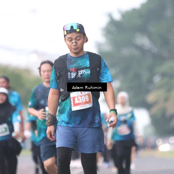 Runner Photo 4384994