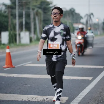 Runner Photo 4385004