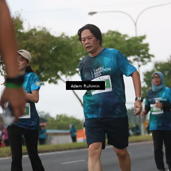 Runner Photo 4385010