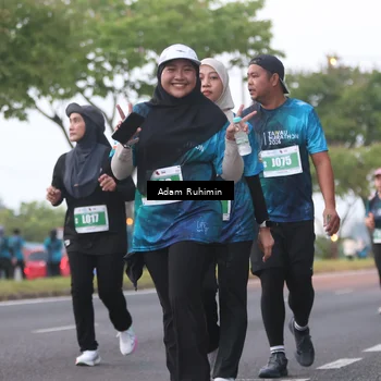 Runner Photo 4385024