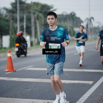 Runner Photo 4385030
