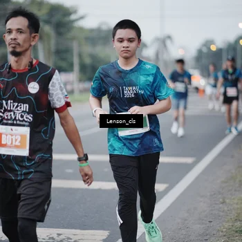 Runner Photo 4385032