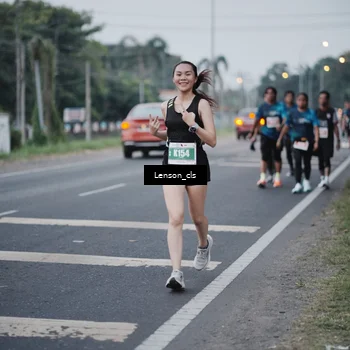 Runner Photo 4385071