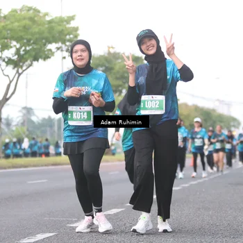Runner Photo 4385075