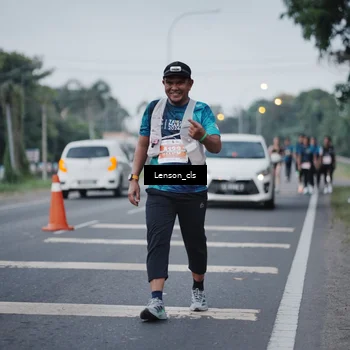 Runner Photo 4385077