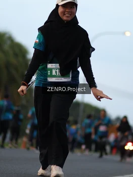 Runner Photo 4385082