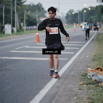Runner Photo 4385087