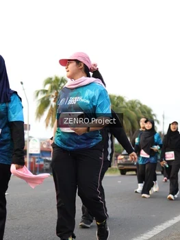 Runner Photo 4385092