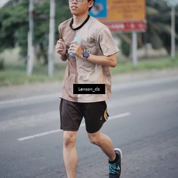 Runner Photo 4385096