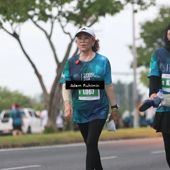 Runner Photo 4385103