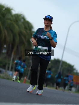 Runner Photo 4385104
