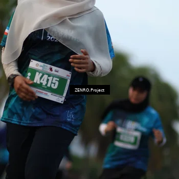Runner Photo 4385106