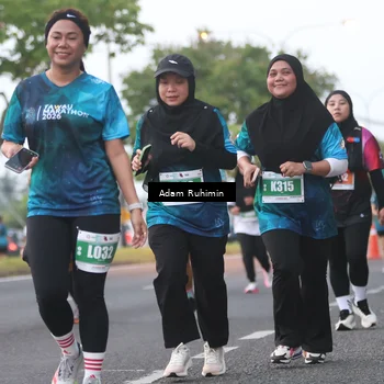 Runner Photo 4385126