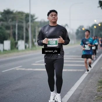 Runner Photo 4385171