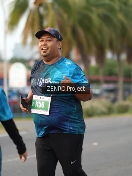 Runner Photo 4385177