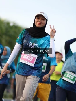 Runner Photo 4385182