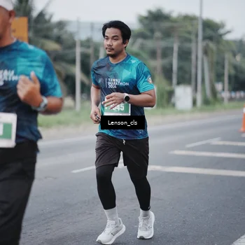 Runner Photo 4385192