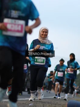 Runner Photo 4385199