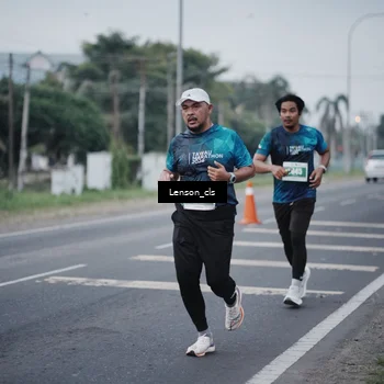 Runner Photo 4385205