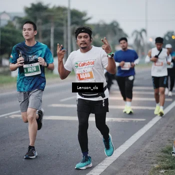 Runner Photo 4385218