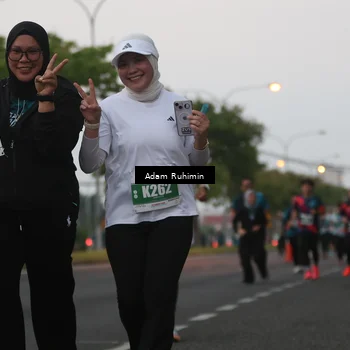 Runner Photo 4385226