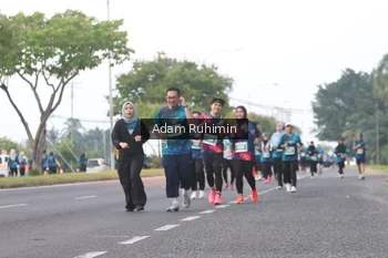 Runner Photo 4385241