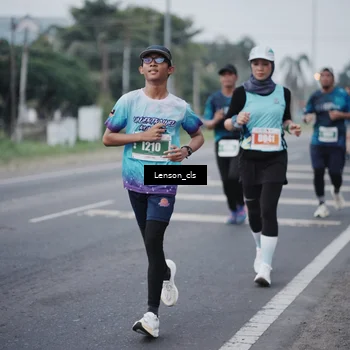 Runner Photo 4385244