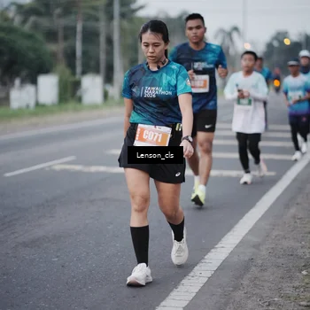 Runner Photo 4385253