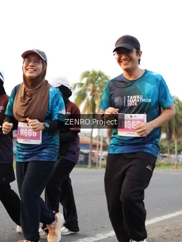 Runner Photo 4385254